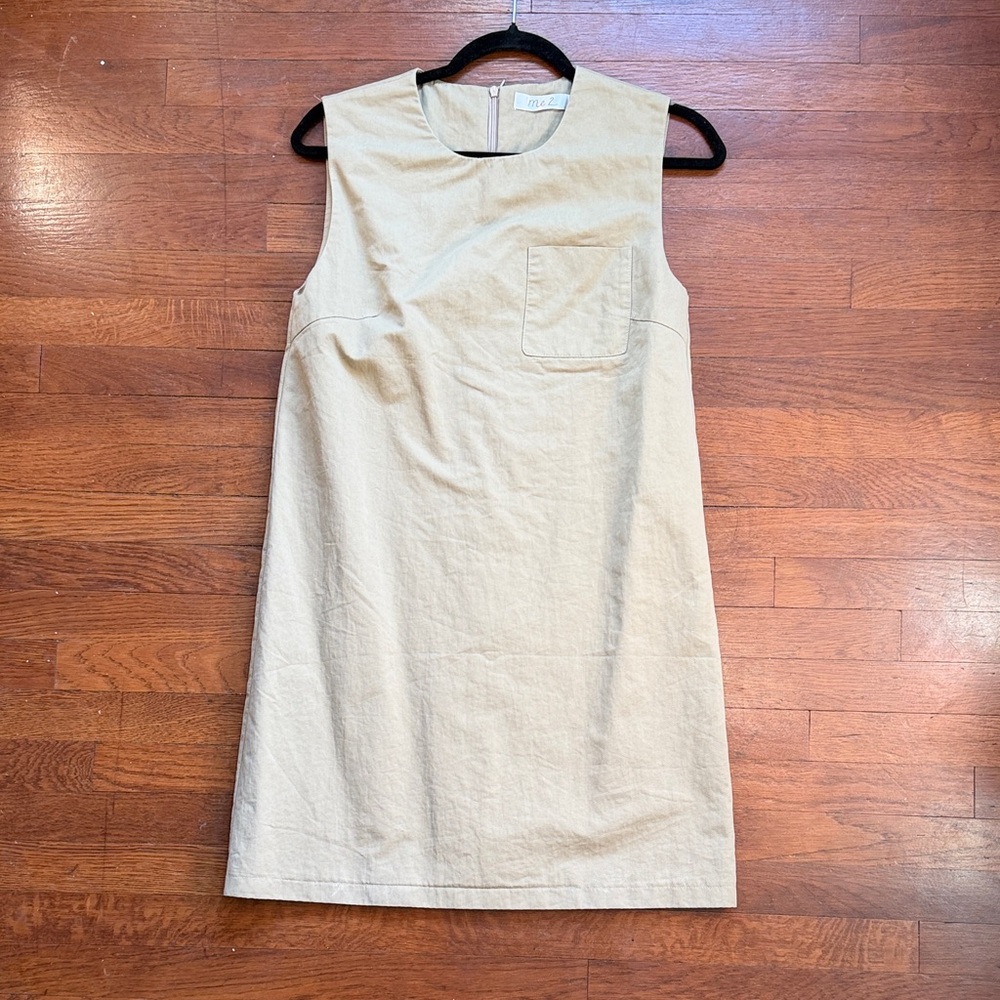 Me Makeover Essentials Sleeveless Shift Dress In … - image 1